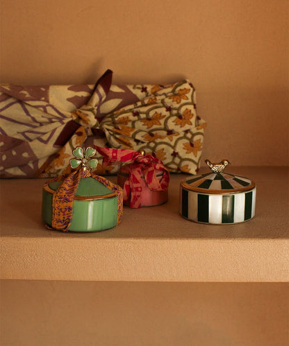Doing Goods Circus Box Lola Pine  medium